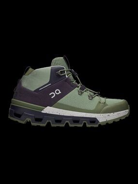 ON Cloud Men Green Cloudtrax Waterproof Hiking Boots US10 Gorpcore Outdoor